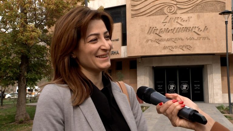 The former director of the Hovhannes Tumanyan Museum will sue the Minister of Education